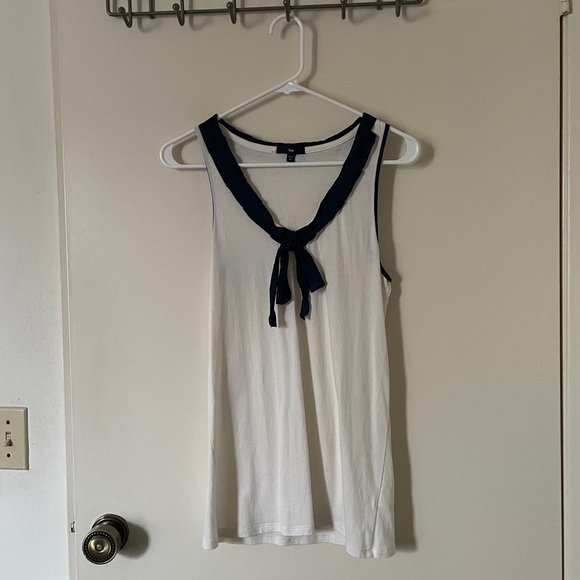 Gap tie tank top - Picture 1 of 3